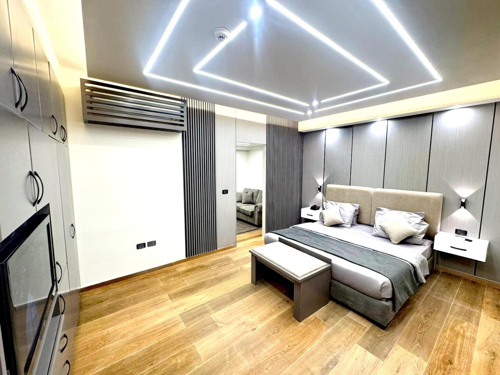 Queens Suite Hotel Beirut Exterior foto